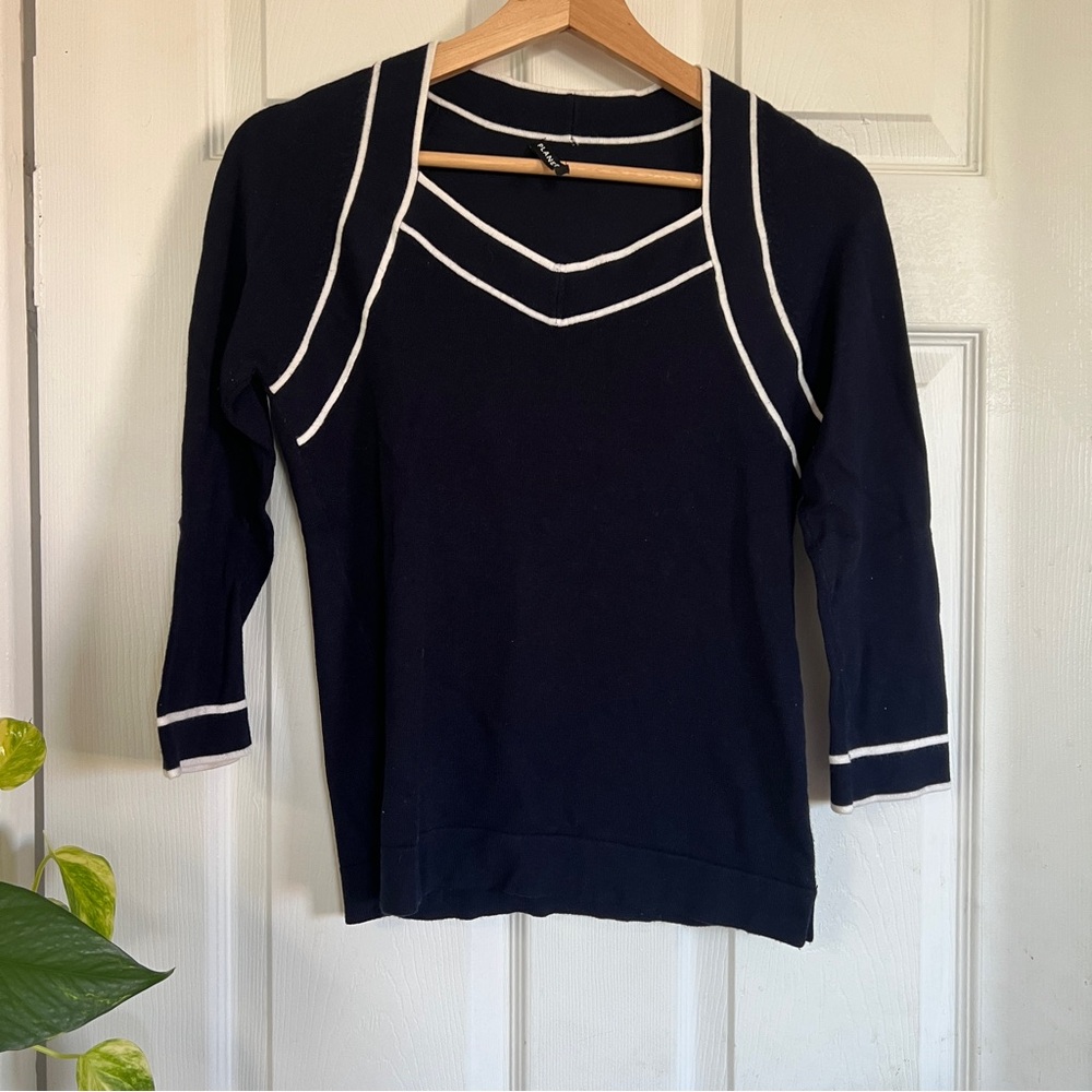 Navy and white knit longsleeve